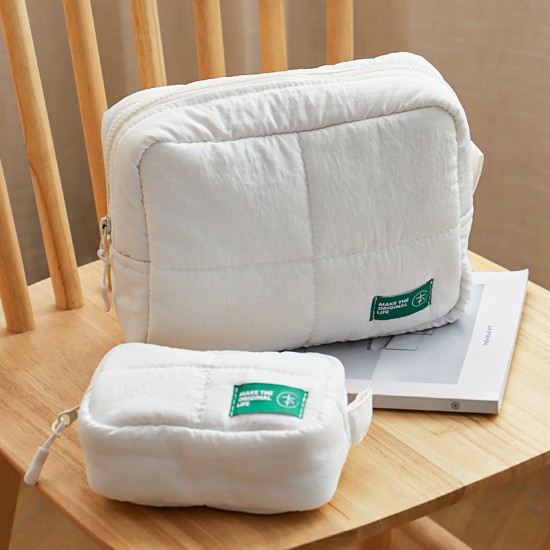 Pure Time Selected Nylon Waterproof Travel Toiletries Storage Bag, Cosmetic Handbag, Luggage Dispensing Bag. Pure Time Selected Nylon Waterproof Travel Toiletries Storage Bag, Cosmetic Handbag, Luggage Dispensing Bag.